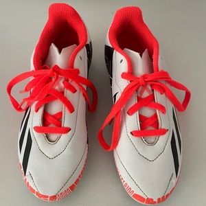 Like New Soccer Cleats